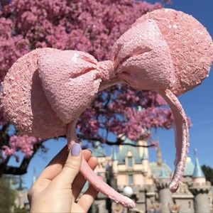 Disney Millennium Pink Minnie Ears